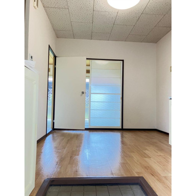 【玄関】 | リバーサイド清水 | 玄関