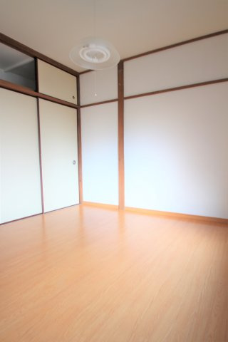 アパートメントいずみの居間・リビング|※参考写真