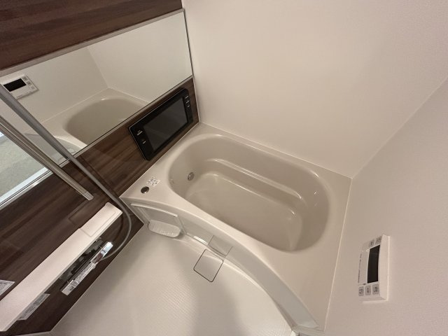 大阪市淀川区新高５丁目の賃貸マンションの浴室