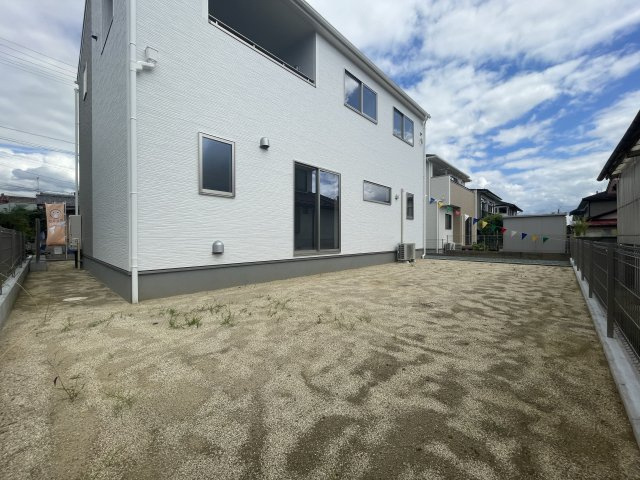 新築戸建・新築建売　福島市笹谷字道場　長期優良住宅　笹谷小・信陵中の庭|南庭付き！ガーデニングやお子様の遊び場として楽しめます！