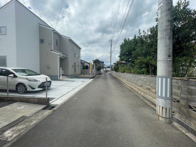 新築戸建・新築建売　福島市笹谷字道場　長期優良住宅　笹谷小・信陵中の前面道路含む現地写真