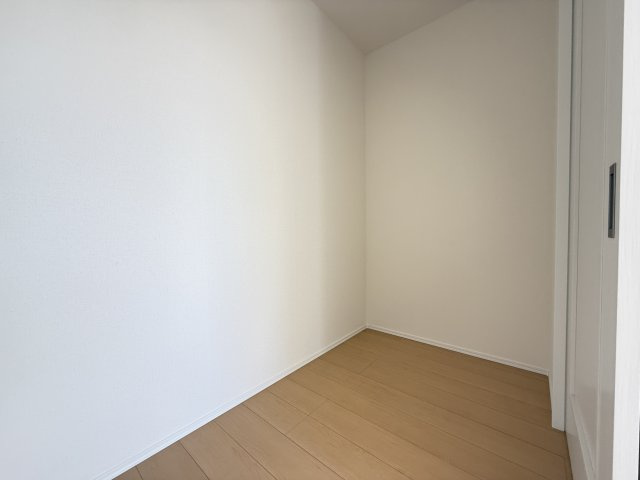 垂水区神陵台9丁目2号棟新築の収納