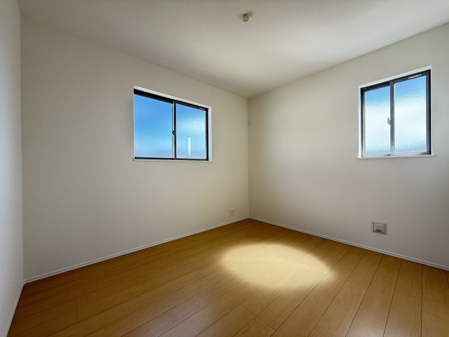 垂水区神陵台9丁目2号棟新築の洋室