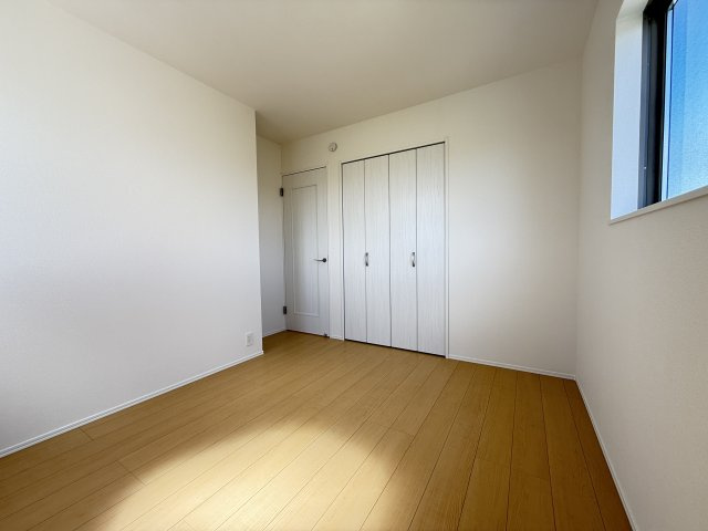 垂水区神陵台9丁目2号棟新築の洋室