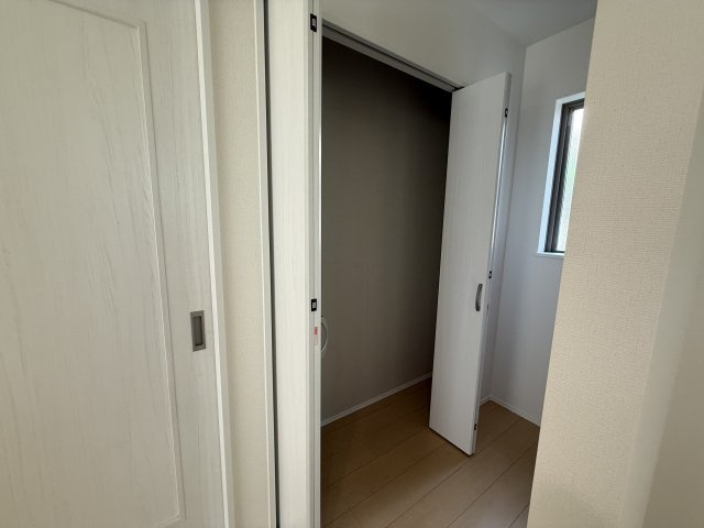 垂水区神陵台9丁目2号棟新築の収納