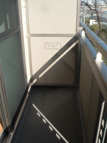 テラス桐ヶ谷のバルコニー|南東向きで日当り良好バルコニー