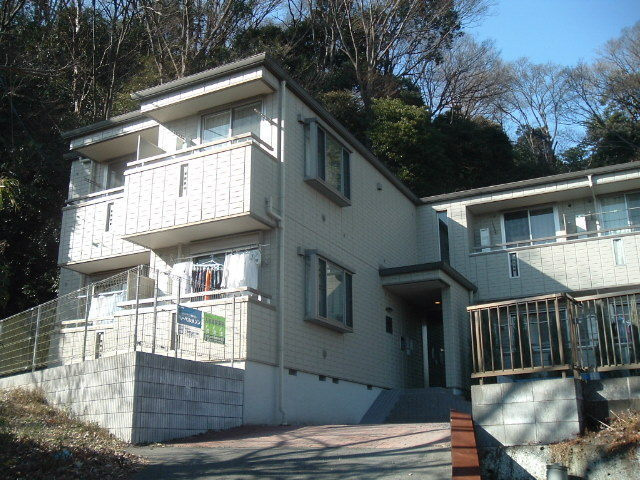 テラス桐ヶ谷のエントランス|耐震耐火に優れたヘーベルメゾン　駅近徒歩３分