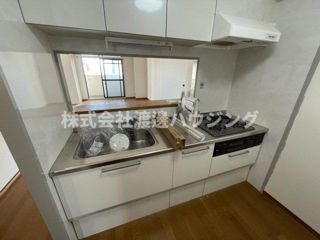 アラメダ江坂のキッチン