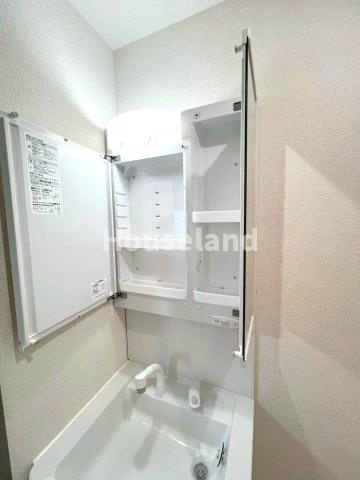 マンション本町の独立洗面台