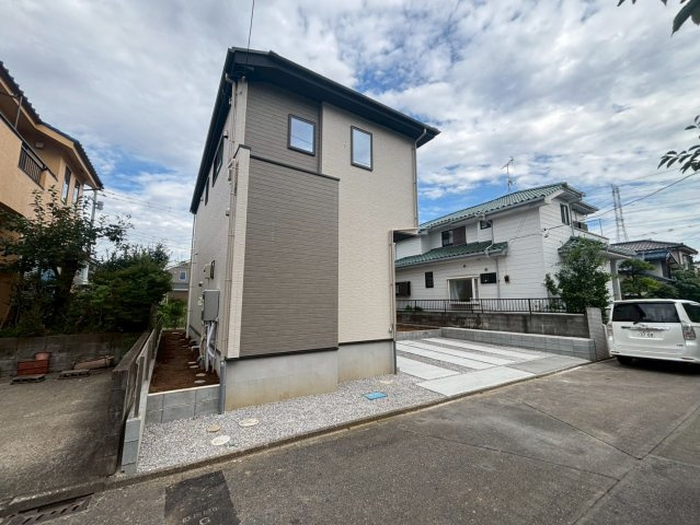 坂戸市西坂戸　新築分譲　東武越生線『川角駅』徒歩25分　【城山小学区】の外観