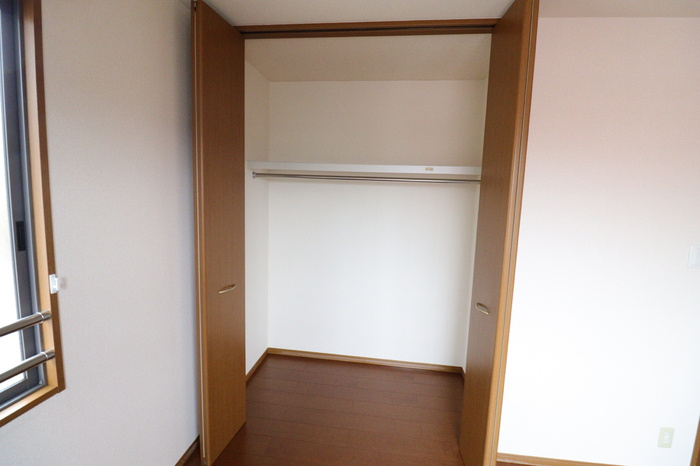 川崎市多摩区南生田２丁目のアパートの収納