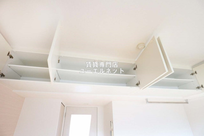 【設備】 | セレニテ江坂四番館 | 上部収納棚あります◎