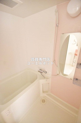 【浴室】 | セレニテ江坂四番館 | 1日の疲れをしっかりリフレッシュ♪