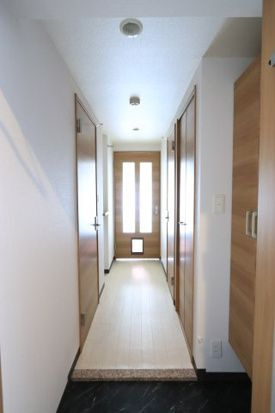 ベルデュールⅢの玄関