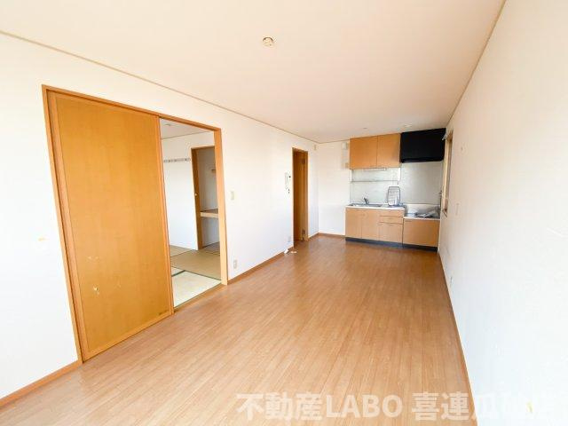 プリンスハイツgenの居間・リビング