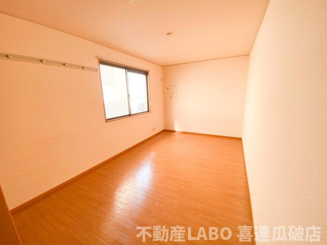 プリンスハイツgenの洋室