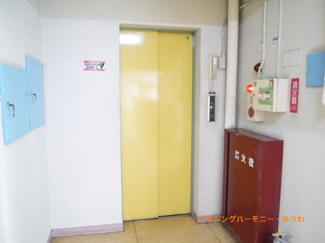 【その他共用部分】 | 勿論エレベーターが備え付けられています。