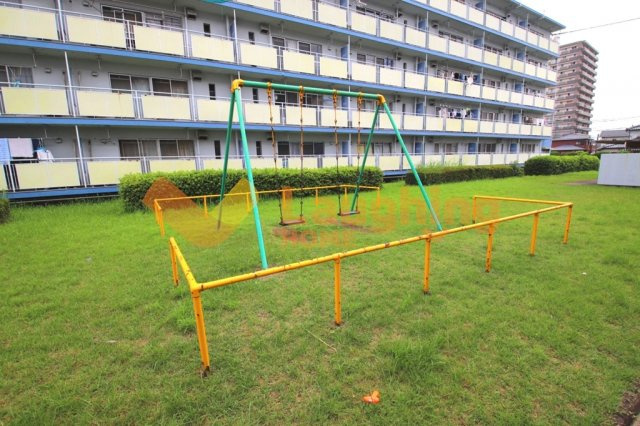 ビレッジハウス荒木2号棟の周辺