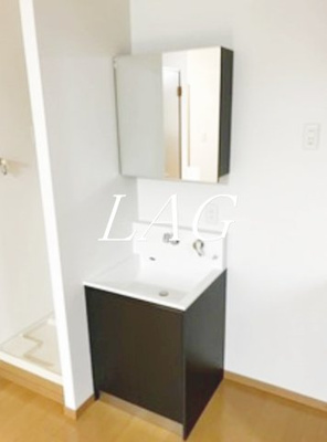 【洗面所】 | シルベール大井町２番館 | 独立洗面台です。