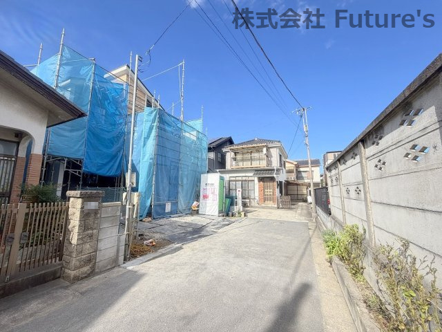 三郷市高州2丁目　新築戸建　全1棟の前面道路含む現地写真|前面道路含む現地写真です。