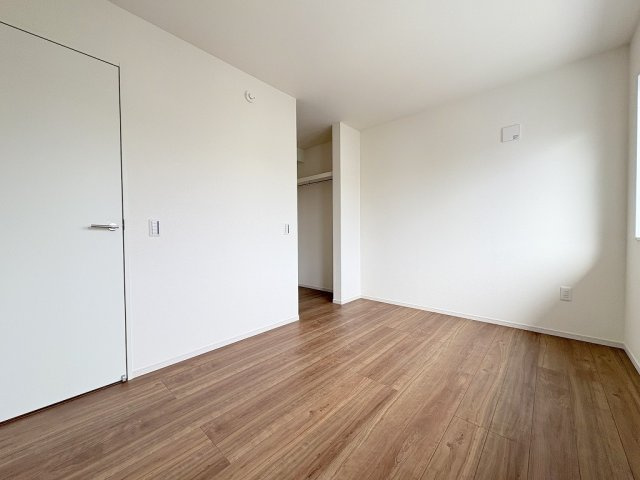 三郷市高州2丁目　新築戸建　全1棟の洋室|同施工会社の参考写真になります。