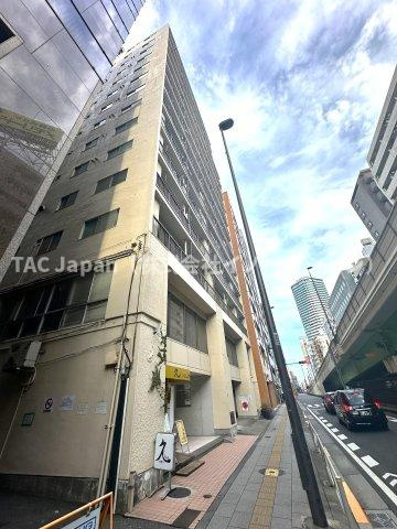 池袋パークハイツの外観|控えめながらも洗練されたフォルムが、街並みに自然と溶け込みます。ほどよい高さと落ち着きのある佇まいが、住まう人に安心感と静かな誇りをもたらします。