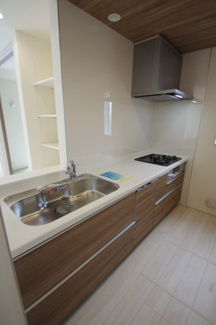 【キッチン】 | 【仲介手数料無料！！】日野市栄町４丁目　新築戸建て（全6棟）1号棟　6160万円