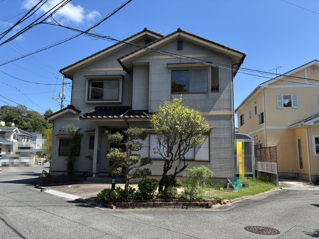 中古戸建　伴東２丁目の前面道路含む現地写真