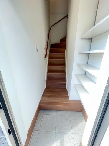 【玄関】 | Lien日吉台　Ⅱ