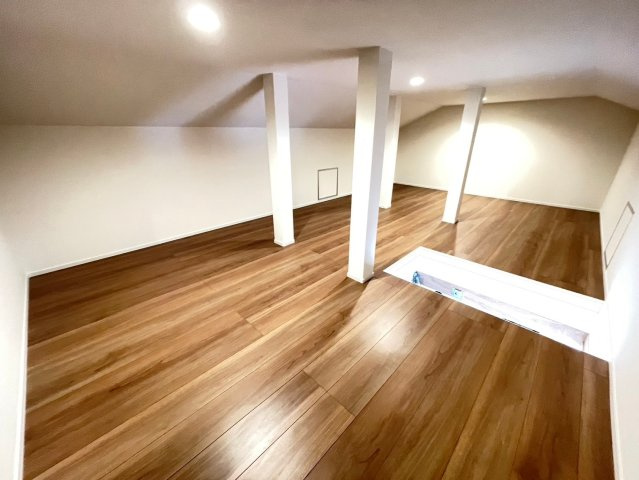 【内装】 | Lien日吉台　Ⅱ | 屋根裏部屋☆