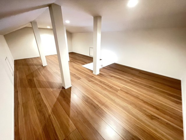 【内装】 | Lien日吉台　Ⅱ | 屋根裏部屋☆