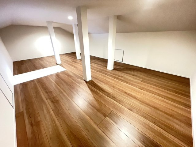 【内装】 | Lien日吉台　Ⅱ | 屋根裏部屋☆