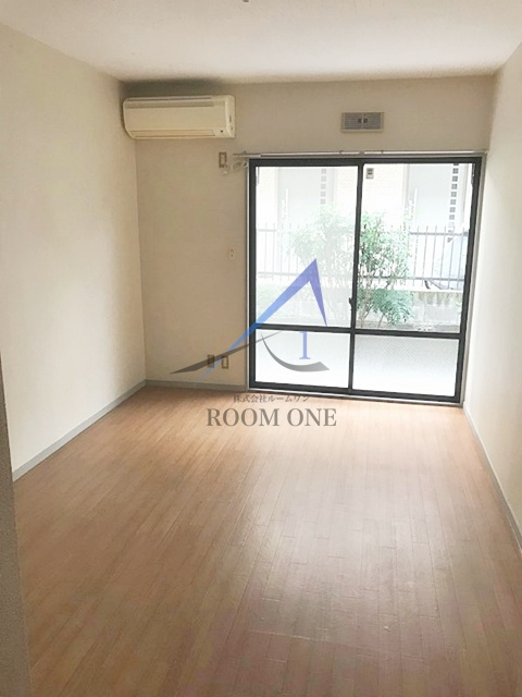 ラフェンテの居間・リビング|洋室のお部屋です。