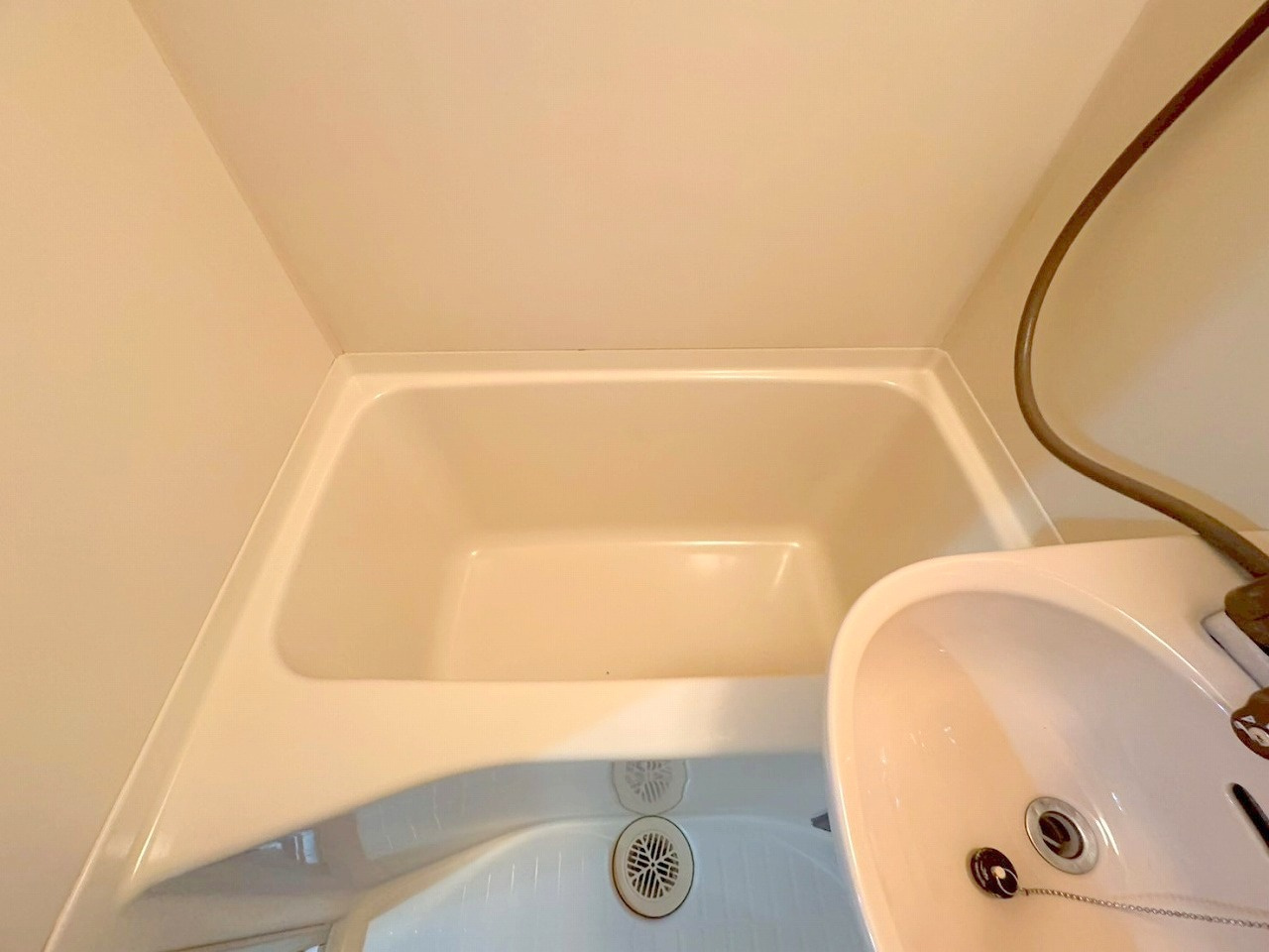 ベストハイツ上新庄の浴室