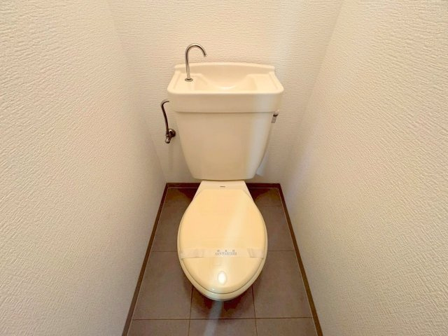 ベストハイツ上新庄のトイレ