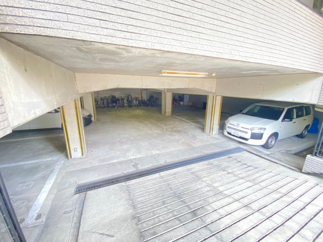 MiPiace吹田Ⅰの駐車場