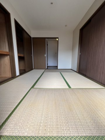 メゾントワエモアの和室