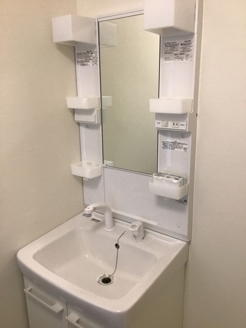 ハイツ若林の洗面所