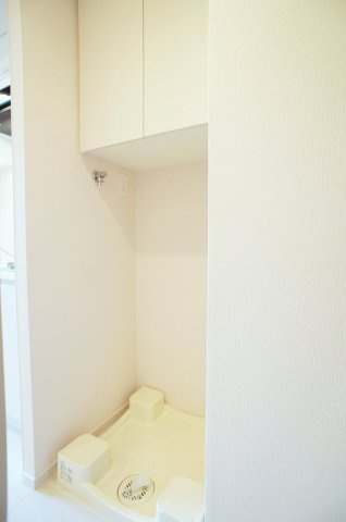 プライムメゾン早稲田通りの設備|洗濯機置場