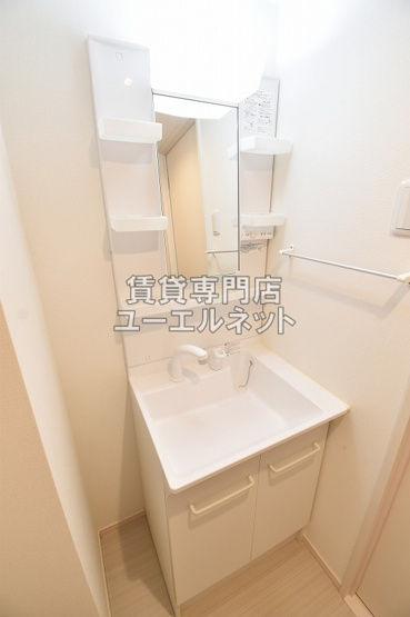 【洗面所】 | ラパンジール加島 | シャワー付洗面台