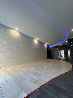 セレニテ江坂グランデのロビー|毎日通るロビーはこのようになっています