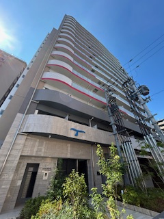 セレニテ江坂グランデの外観|外観もきれいです