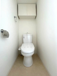 セレニテ江坂グランデのトイレ|落ち着いたトイレです