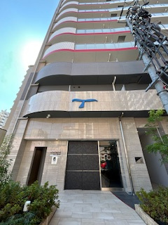 セレニテ江坂グランデの外観|建物外観を気になさる方へ、見た目の良い物件です