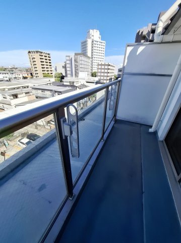 セレニテ甲子園Iのバルコニー