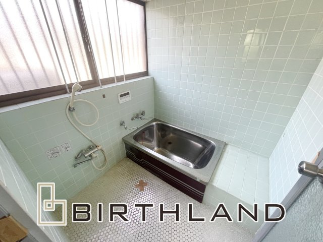 会津若松市行仁町　中古戸建・中古住宅の浴室