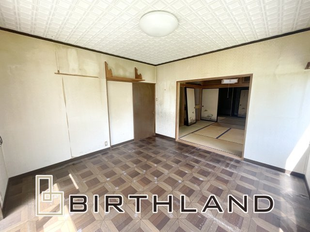 会津若松市行仁町　中古戸建・中古住宅の洋室