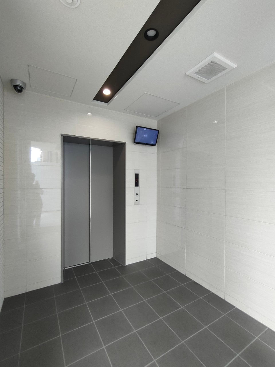 ecrin上前津　名古屋市賃貸　仲介手数料無料のロビー