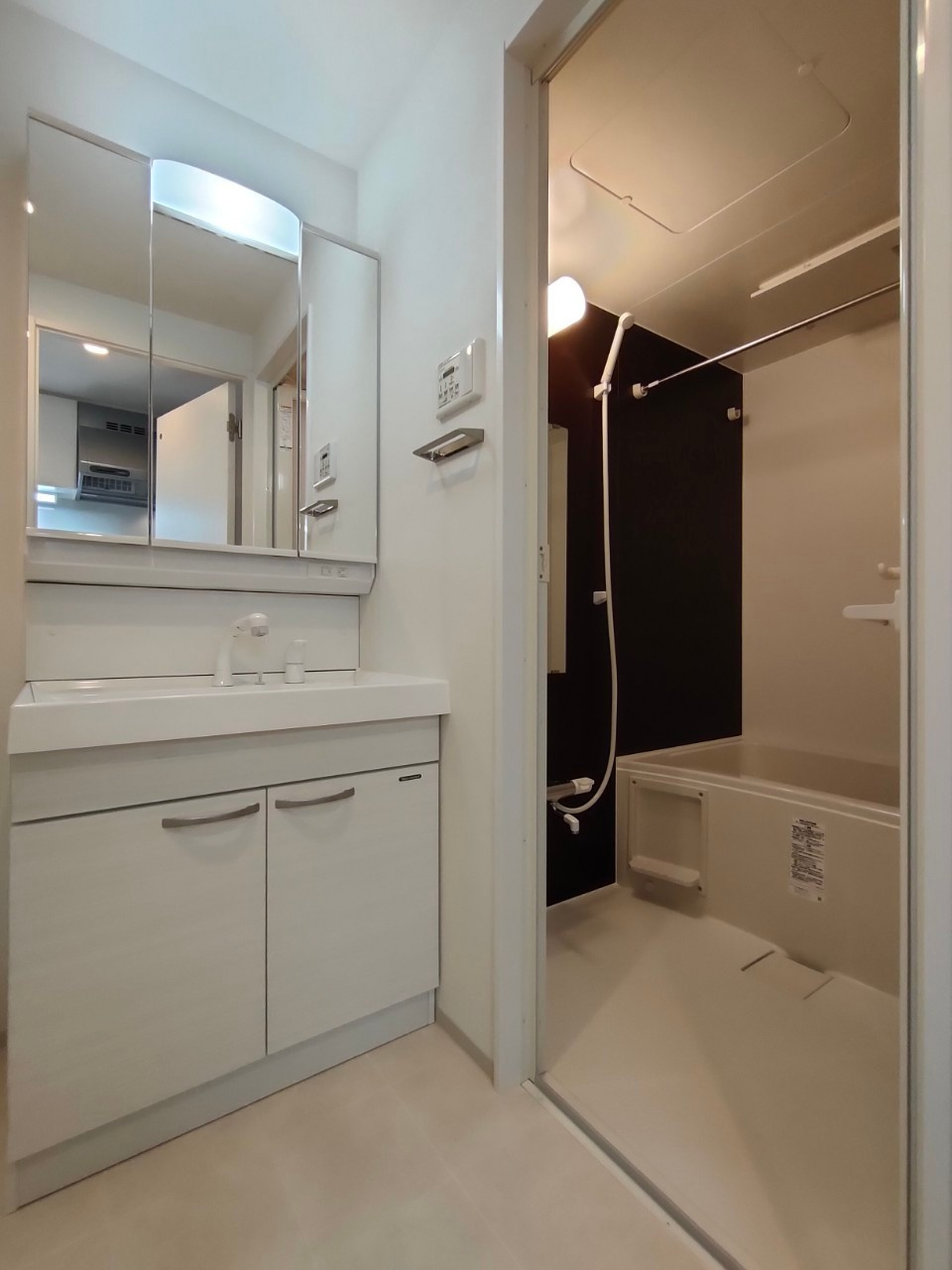 ecrin上前津　名古屋市賃貸　仲介手数料無料の洗面所