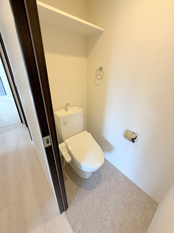 カルム小西Ⅴ　仲介手数料無料のトイレ